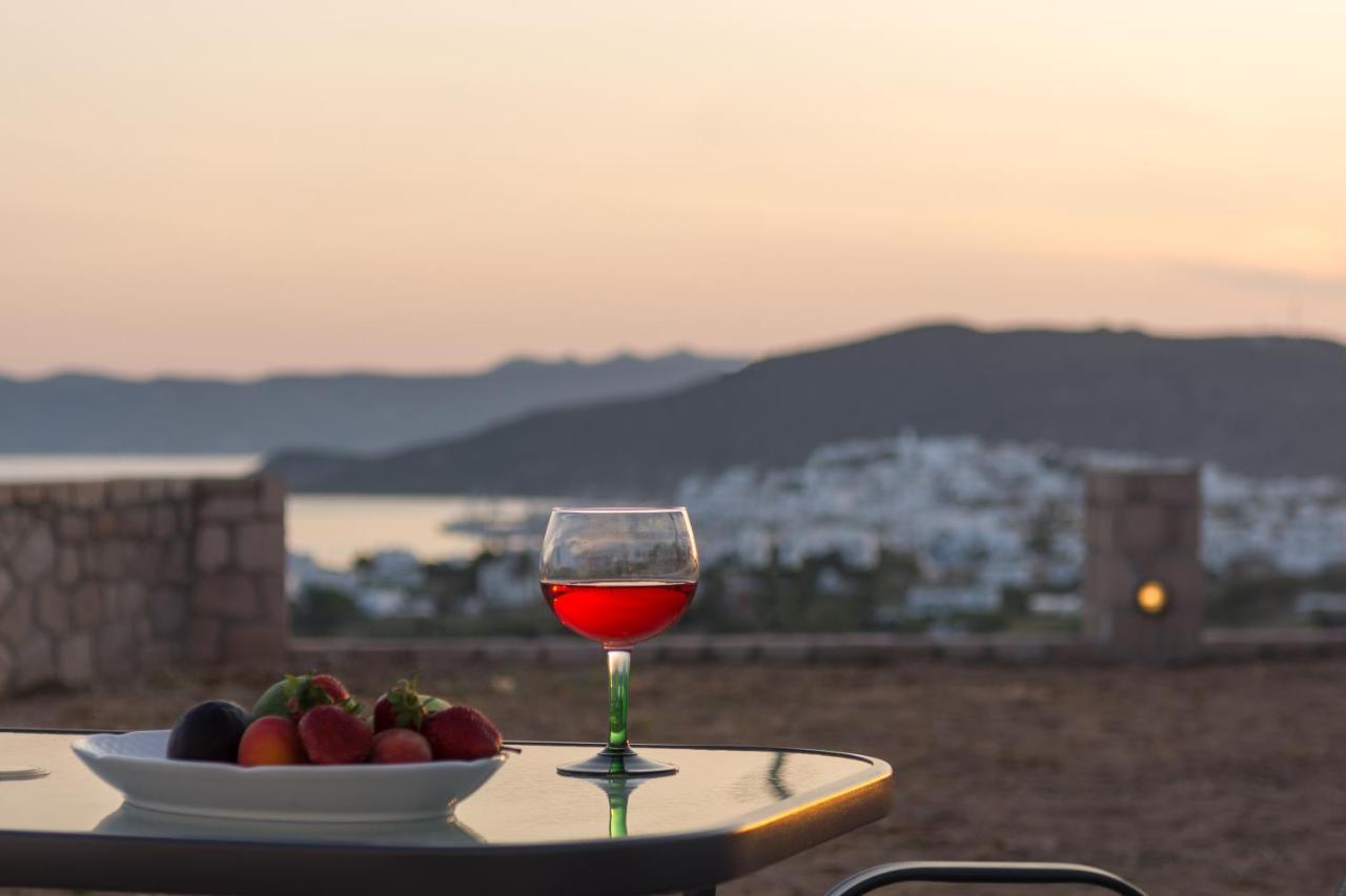 Sea, Sunset & Garden View Parasporos Houses, Milos Adamantas  Dış mekan fotoğraf